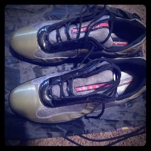 classic prada mens tennis shoes